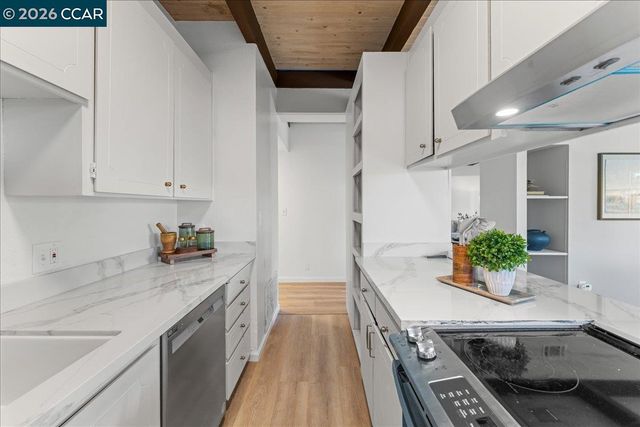 1735 David Ave, Concord, CA 94518