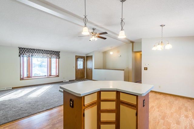 119300 HAWK COURT, Stratford, WI 54484