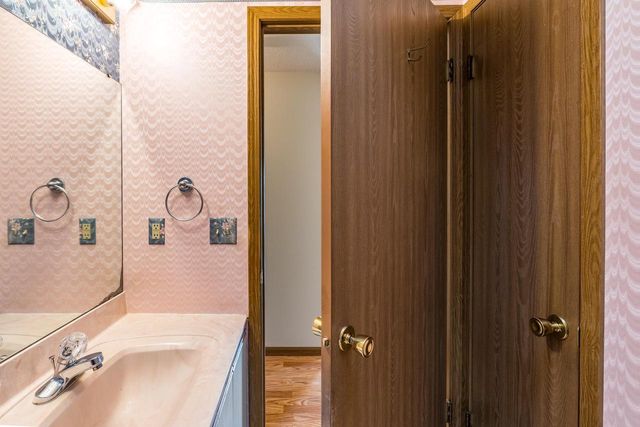 119300 HAWK COURT, Stratford, WI 54484