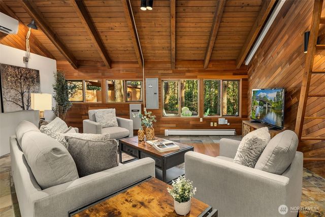 13525 NE 50th Street, Bellevue, WA 98005