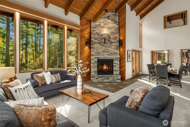 13525 NE 50th Street, Bellevue, WA 98005