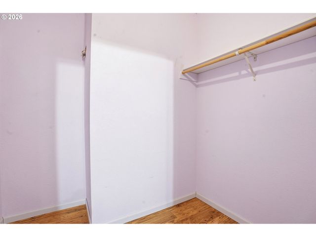 21400 Se STARK St 2, Gresham, OR 97030