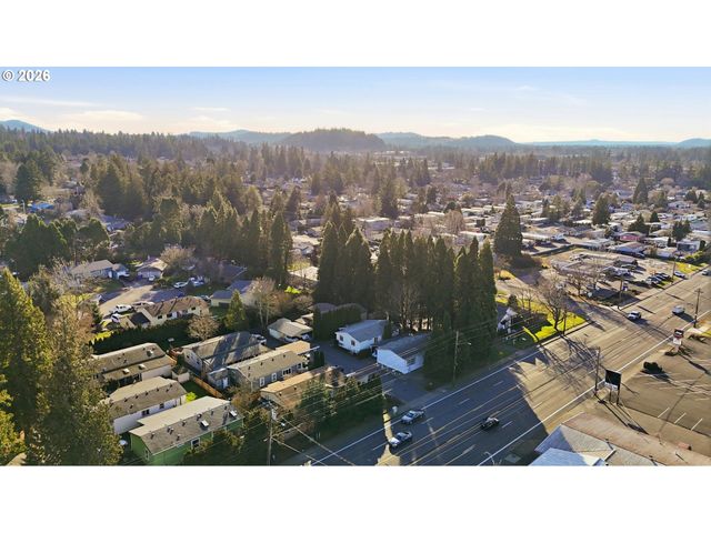 21400 Se STARK St 2, Gresham, OR 97030