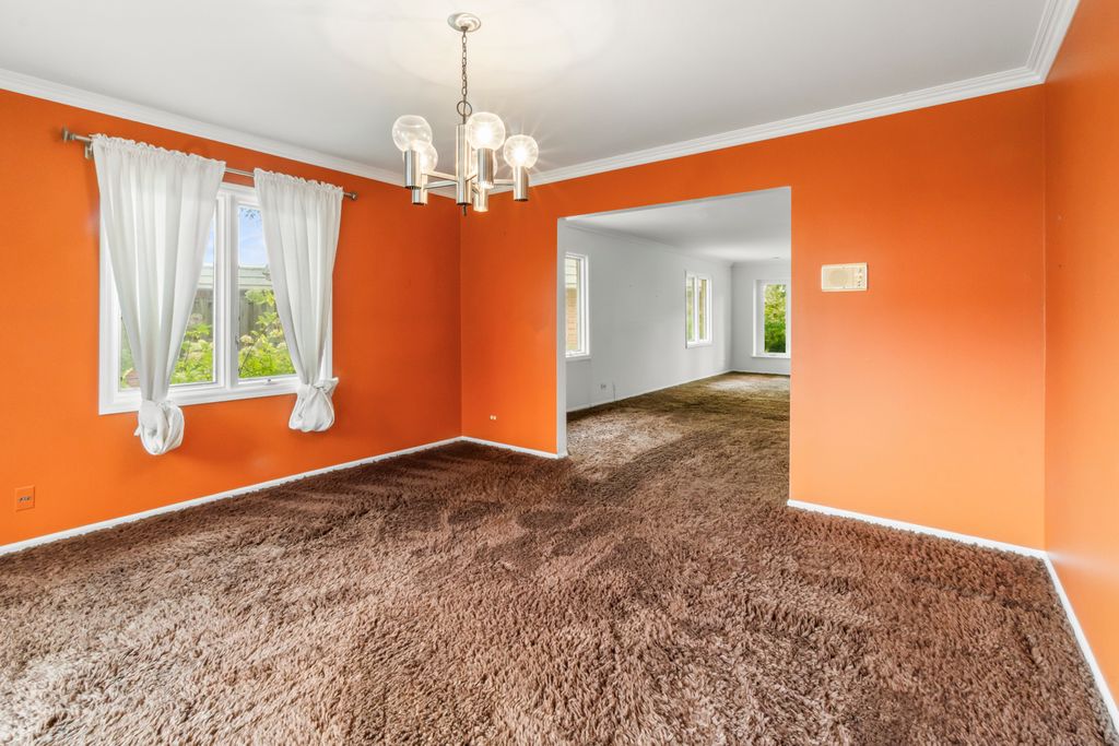 1491 Avignon Court, Highland Park, IL 60035 — photo 5