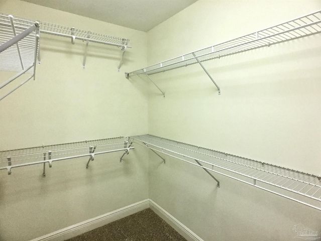 612 Lost Key Dr 202B, Pensacola, FL 32507