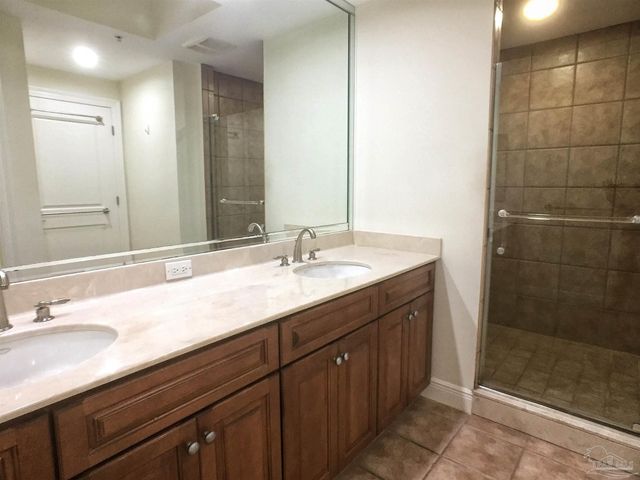 612 Lost Key Dr 202B, Pensacola, FL 32507