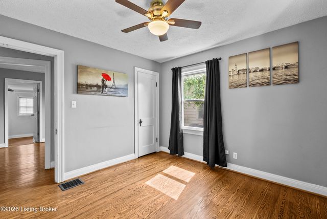1110 Lehigh Ave, Louisville, KY 40215
