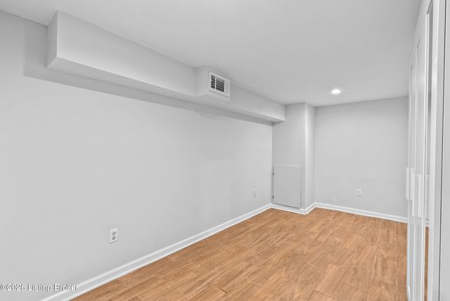 1110 Lehigh Ave, Louisville, KY 40215