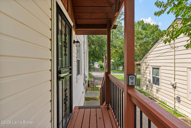 1110 Lehigh Ave, Louisville, KY 40215