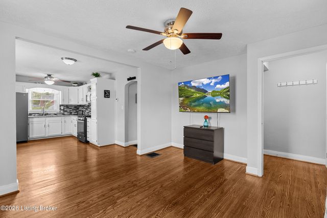 1110 Lehigh Ave, Louisville, KY 40215