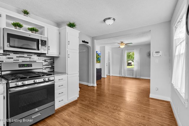 1110 Lehigh Ave, Louisville, KY 40215