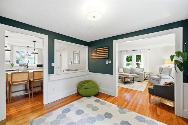 20 Ashbrook Street, Springfield, MA 01118