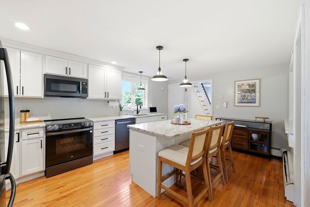 20 Ashbrook Street, Springfield, MA 01118