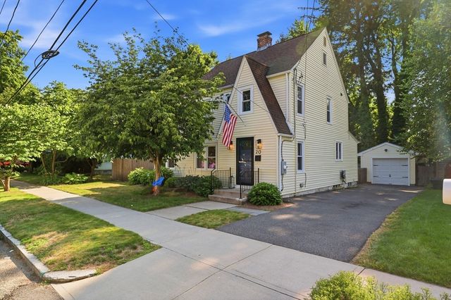20 Ashbrook Street, Springfield, MA 01118