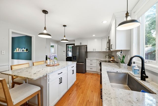 20 Ashbrook Street, Springfield, MA 01118