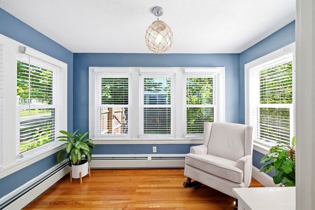 20 Ashbrook Street, Springfield, MA 01118