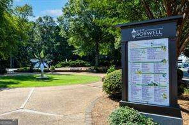 440 Canton Walk, Roswell, GA 30075