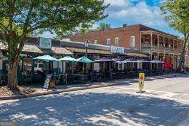 440 Canton Walk, Roswell, GA 30075