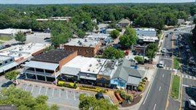 440 Canton Walk, Roswell, GA 30075