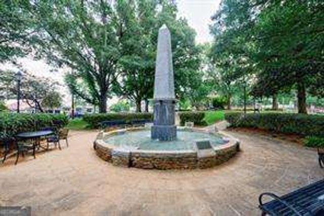440 Canton Walk, Roswell, GA 30075