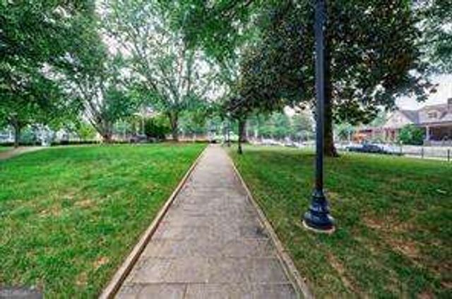 440 Canton Walk, Roswell, GA 30075