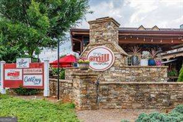 440 Canton Walk, Roswell, GA 30075