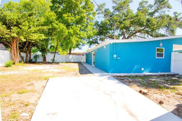 6002 TOWN N COUNTRY BOULEVARD, Tampa, FL 33615