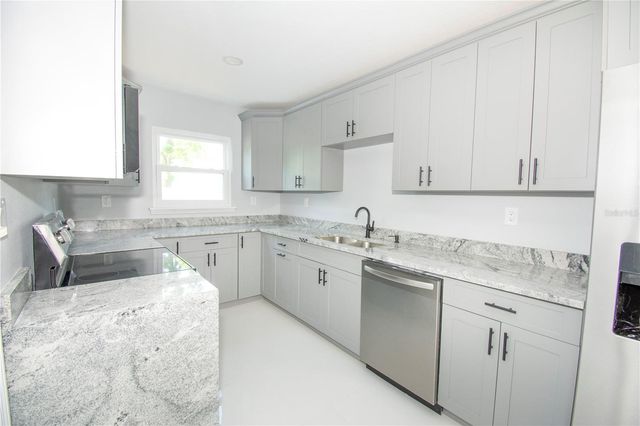 6002 TOWN N COUNTRY BOULEVARD, Tampa, FL 33615