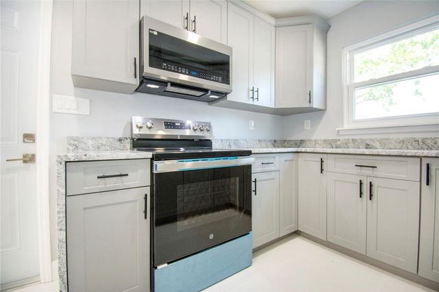 6002 TOWN N COUNTRY BOULEVARD, Tampa, FL 33615