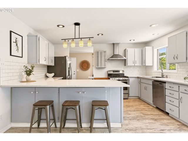 2715 Ne 54TH St, Vancouver, WA 98663