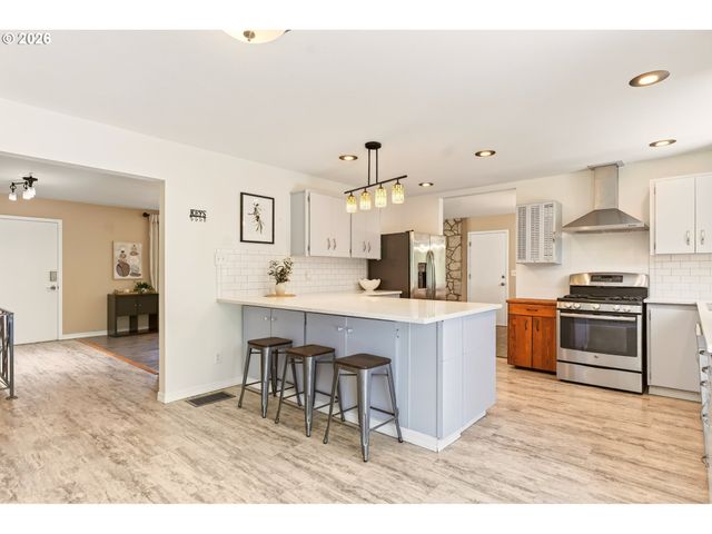 2715 Ne 54TH St, Vancouver, WA 98663