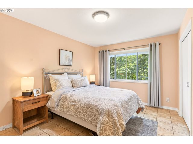 2715 Ne 54TH St, Vancouver, WA 98663