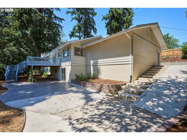2715 Ne 54TH St, Vancouver, WA 98663