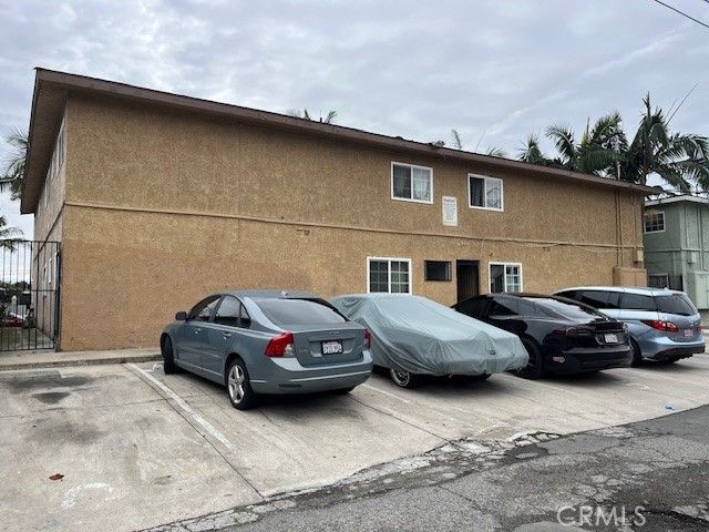 910 S Townsend, Santa Ana, CA 92704