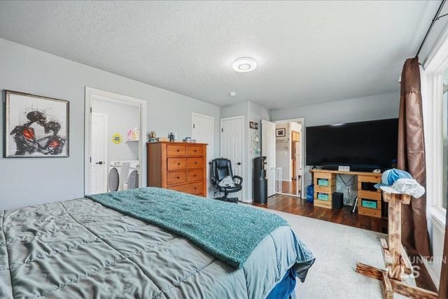 16310 N Asbury Dr, Nampa, ID 83651