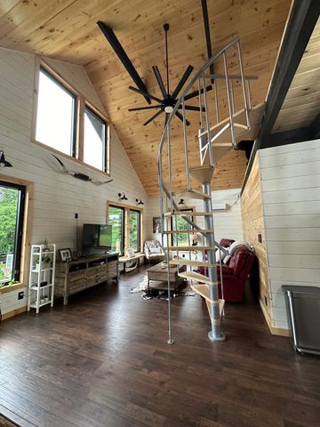 283 Markum Ln, Spencer, TN 38585