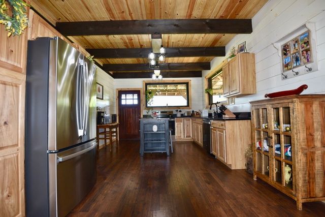 283 Markum Ln, Spencer, TN 38585
