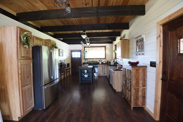 283 Markum Ln, Spencer, TN 38585