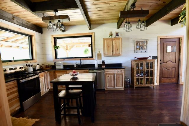 283 Markum Ln, Spencer, TN 38585