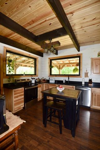 283 Markum Ln, Spencer, TN 38585