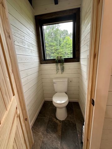 283 Markum Ln, Spencer, TN 38585