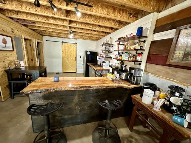 283 Markum Ln, Spencer, TN 38585