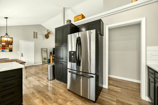 934 Pittview Avenue, Central Point, OR 97502