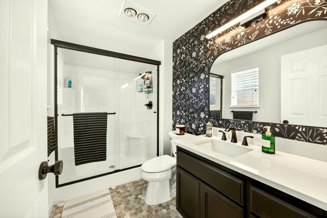 934 Pittview Avenue, Central Point, OR 97502