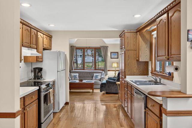 6 Meadow Terrace, North Truro, MA 02652