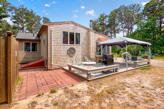 6 Meadow Terrace, North Truro, MA 02652