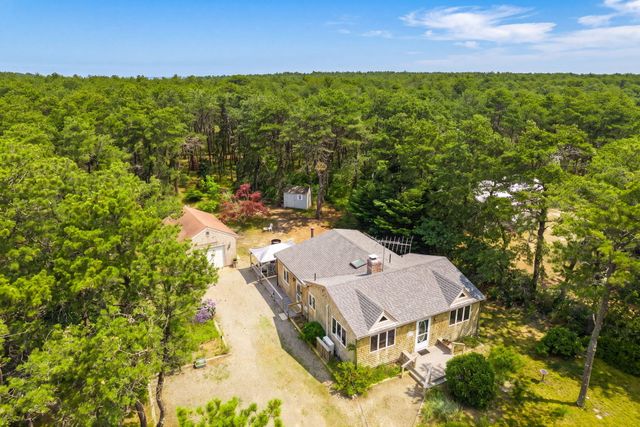 6 Meadow Terrace, North Truro, MA 02652
