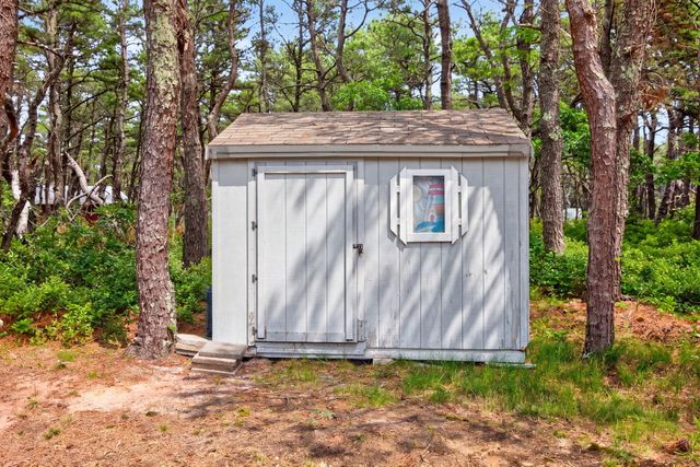 6 Meadow Terrace, North Truro, MA 02652