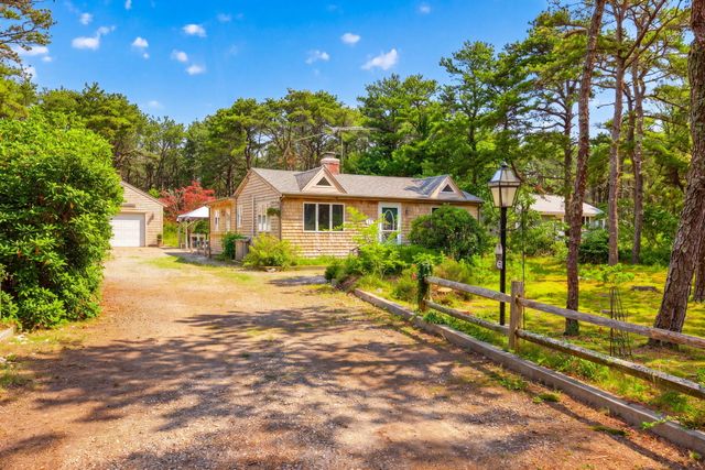 6 Meadow Terrace, North Truro, MA 02652