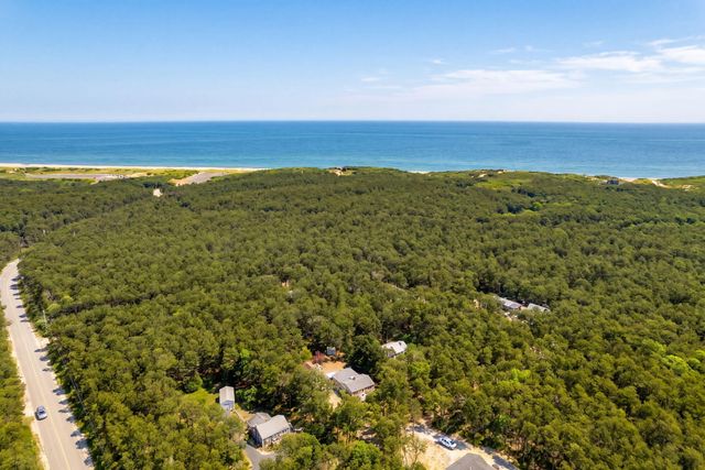 6 Meadow Terrace, North Truro, MA 02652